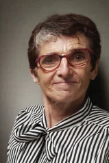 00-Portrait Michèle